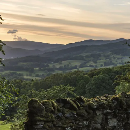 Archway לינה וארוחת בוקר