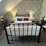 Archway Bed & Breakfast 4*