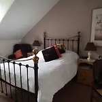 Archway 4*