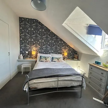 Nocleg ze śniadaniem Archway 4*