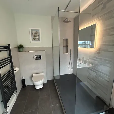 Archway Nocleg ze śniadaniem 4*