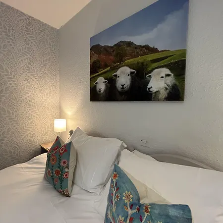 Nocleg ze śniadaniem Archway 4*