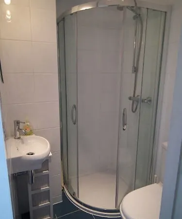 Archway Nocleg ze śniadaniem 4*